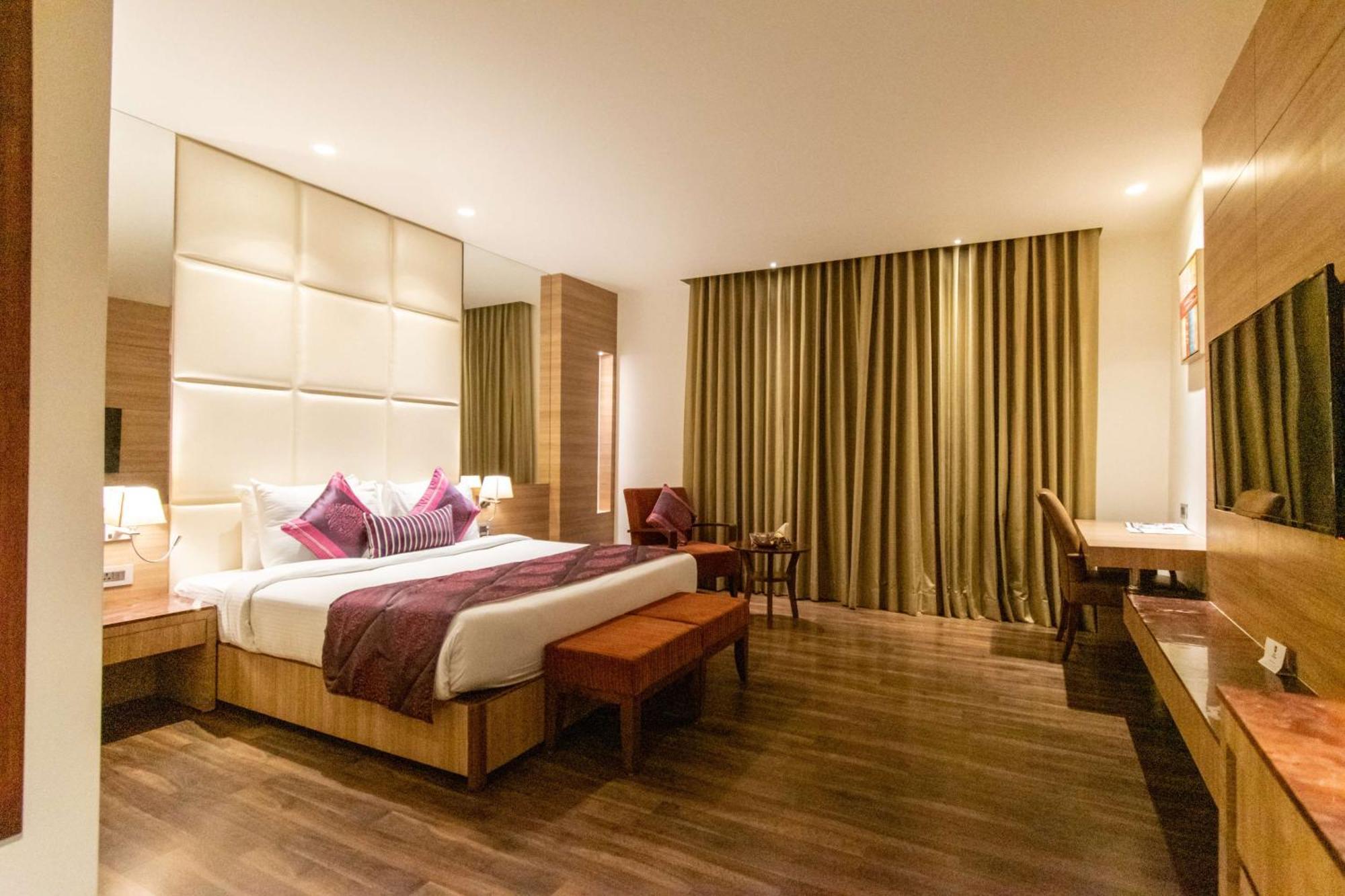 Best Western La Vista Pathankot Exterior photo