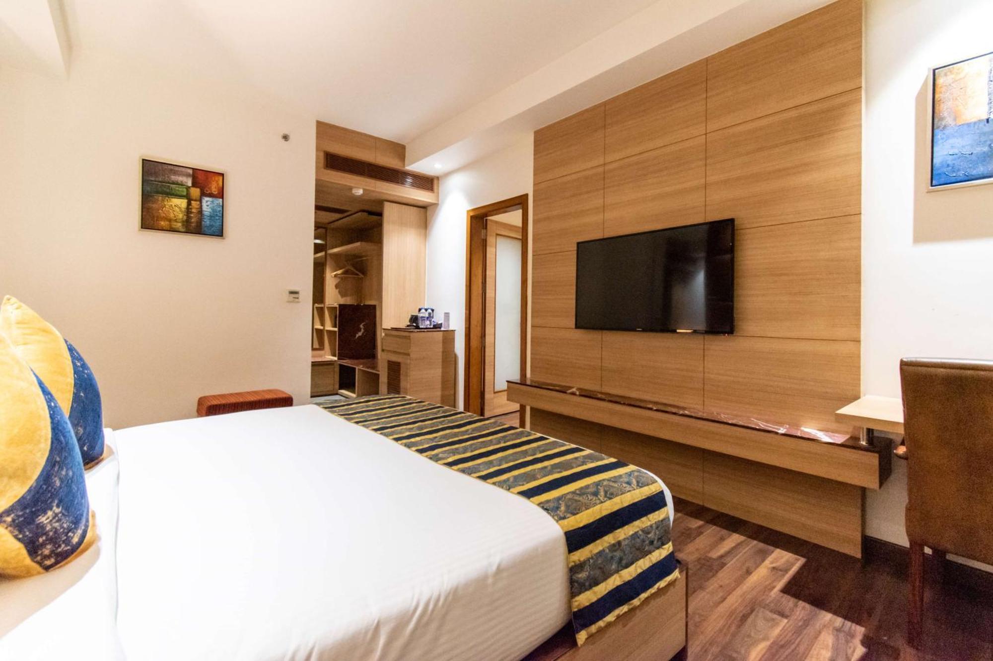 Best Western La Vista Pathankot Exterior photo