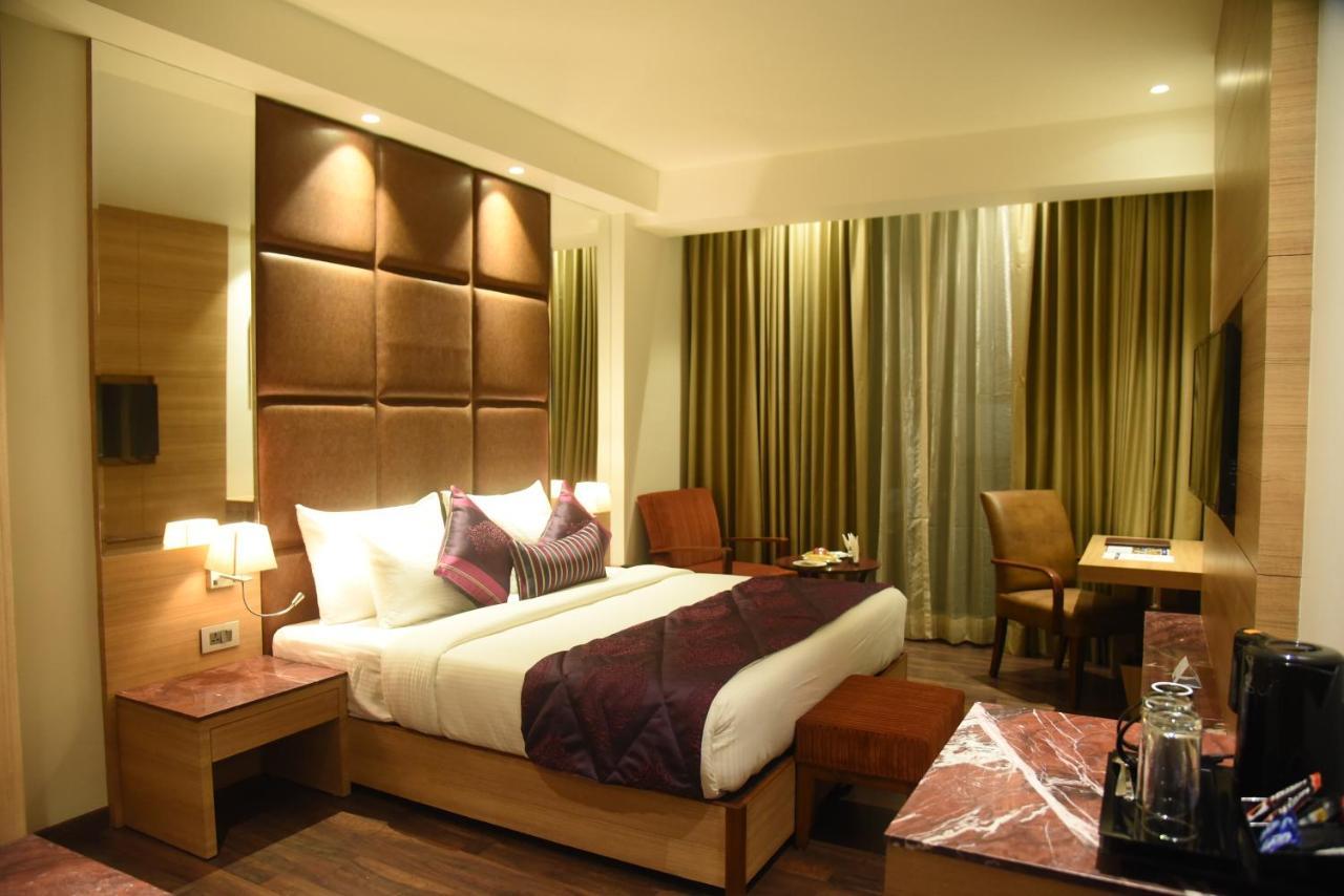 Best Western La Vista Pathankot Exterior photo