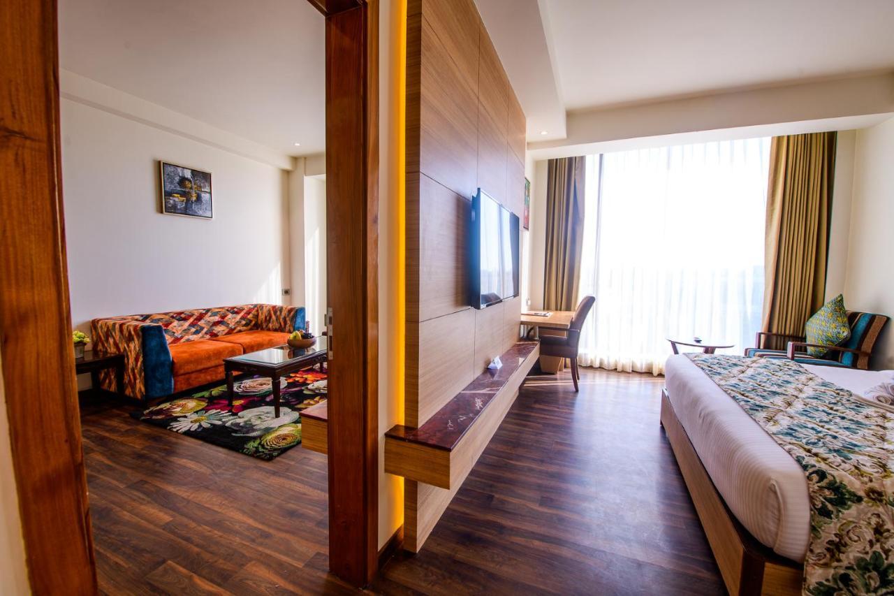 Best Western La Vista Pathankot Exterior photo